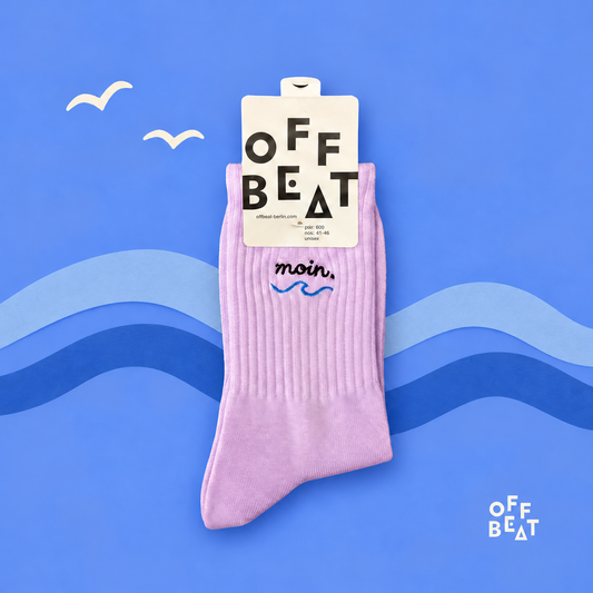 Moin embroidered socks with blue waves